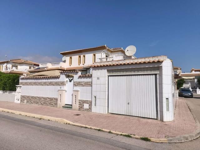 Dúplex en venta en Obispo Rocamora, el Baix Segura / La Vega Baja