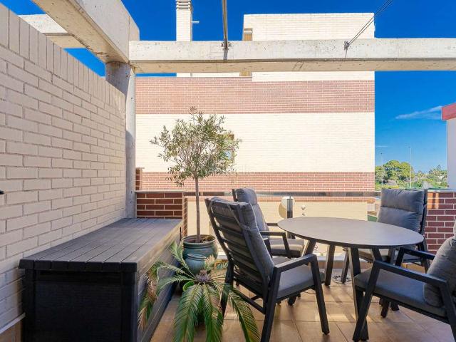 Dúplex en venta en Obispo Rocamora, el Baix Segura / La Vega Baja