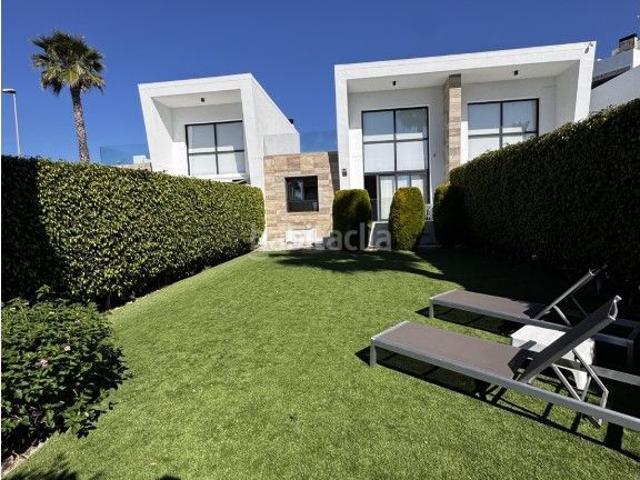 Dúplex en venta en Obispo Rocamora, el Baix Segura / La Vega Baja