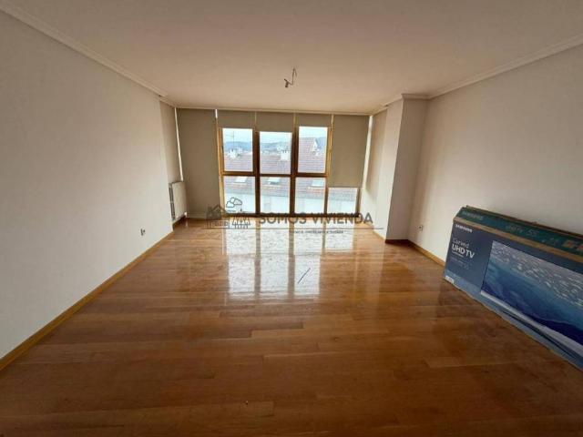 Dúplex en venta en Ourense, Galicia