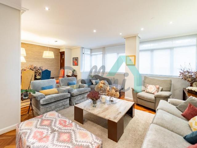 Dúplex en venta en Centro y casco histórico, Oviedo