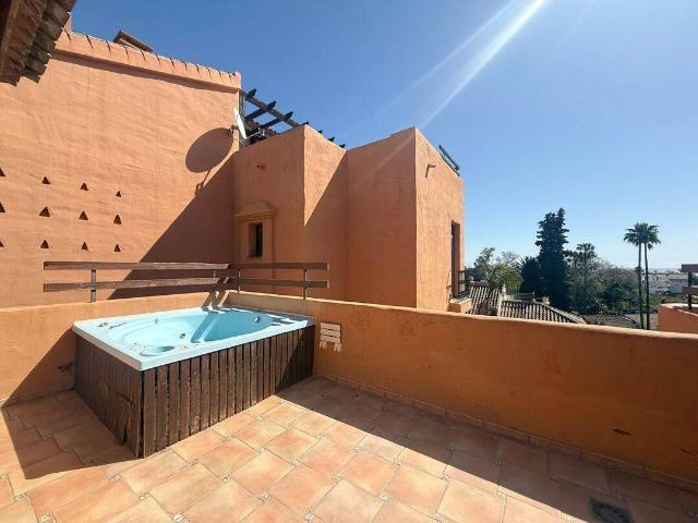 Dúplex en venta en Barriada Islas Canarias, Costa del Sol Occidental