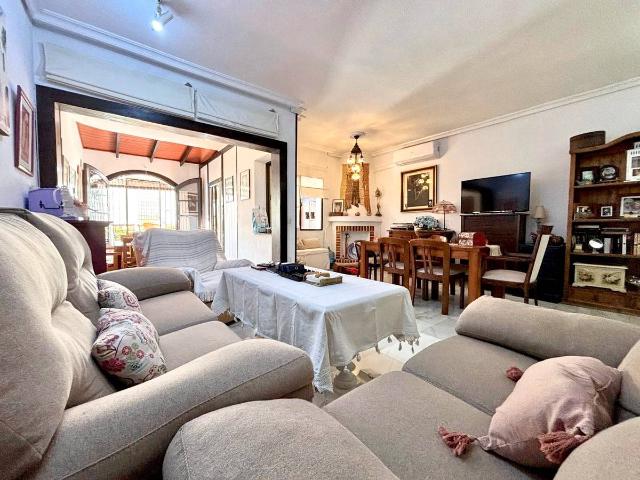 Dúplex en venta en La Sierrezuela, Benalmádena