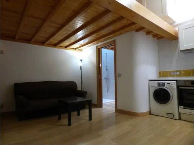 Dúplex en venta en Nou Barris, Barcelonès