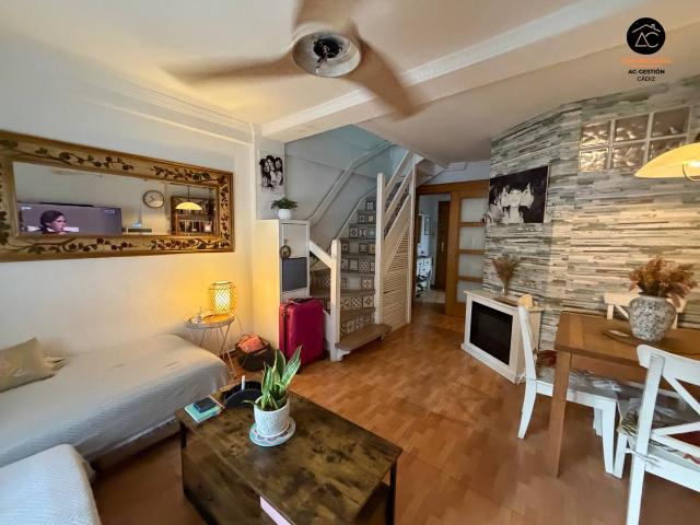 Dúplex en venta en Santa María, Cádiz