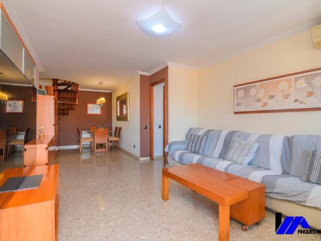 Dúplex en venta en Àngela Roca, Baix Llobregat
