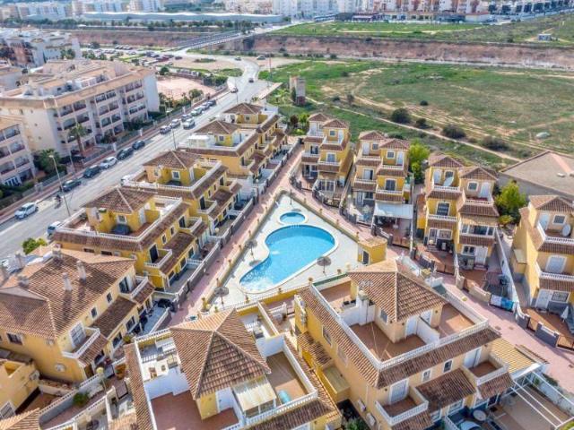 Dúplex en venta en Obispo Rocamora, Orihuela