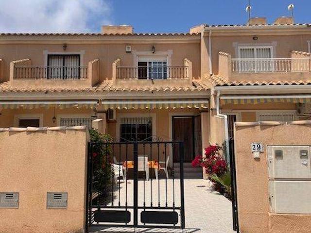Dúplex en venta en Pilar De La Horadada, Barrio Los Segundas