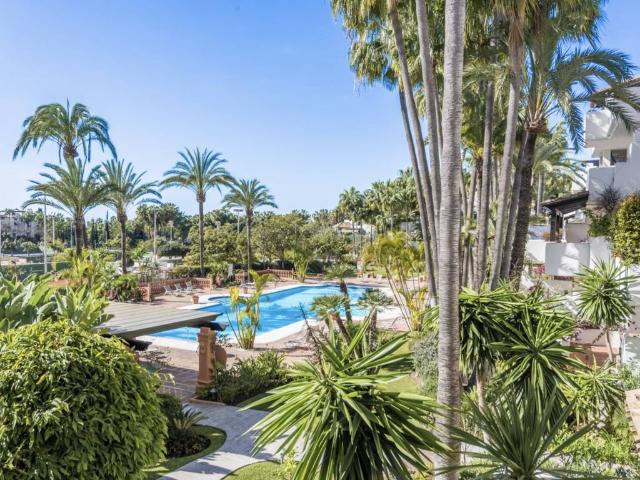 Dúplex en venta en Centro, Costa del Sol Occidental