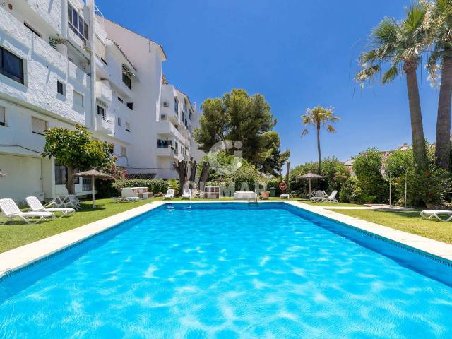 Dúplex en venta en Barriada Islas Canarias, Costa del Sol Occidental