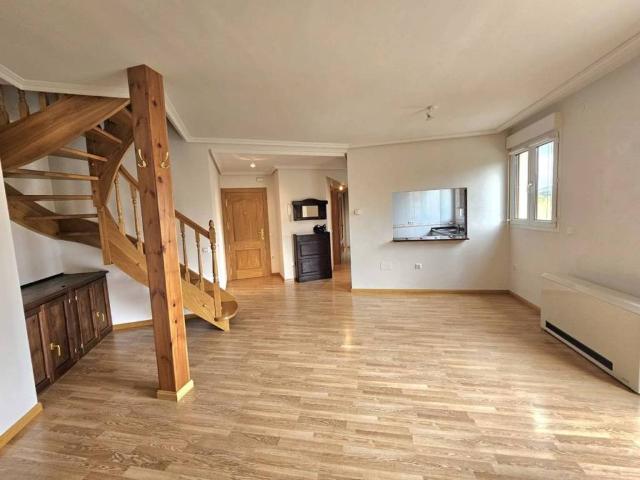 Dúplex en venta en Segovia