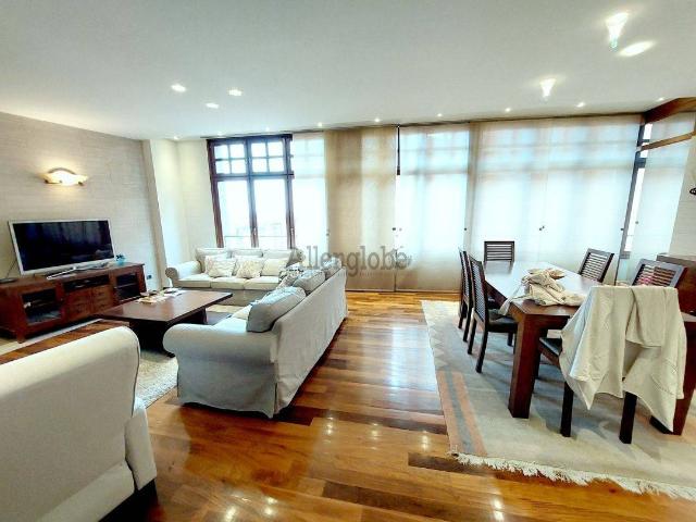 Dúplex en venta en Oviedo, Casco Antiguo