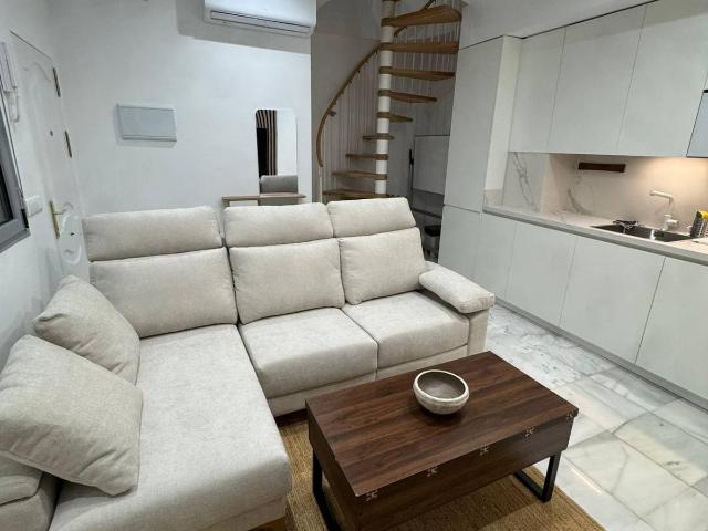 Dúplex en venta en Casco Antiguo, Sevilla