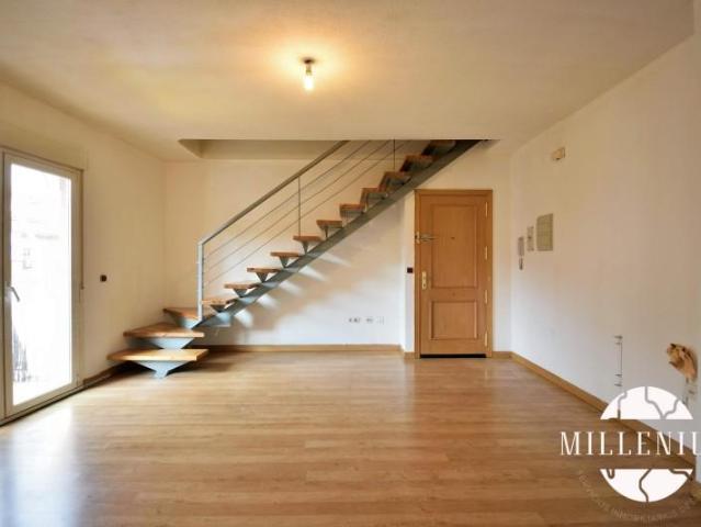 Dúplex en venta en San Fernando De Henares, Madrid