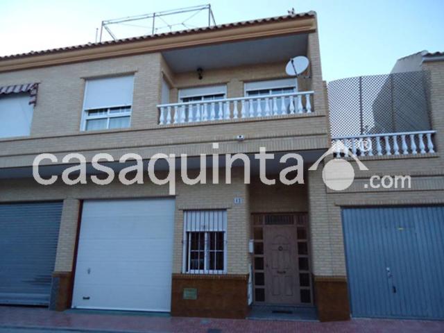 Dúplex en venta en San Isidro, Valencia