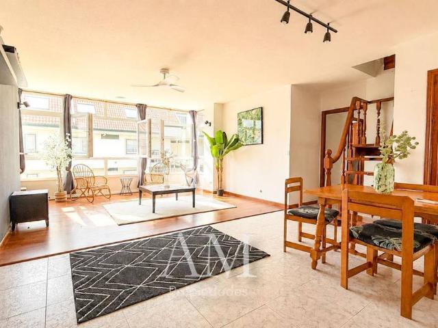 Dúplex en venta en A Angustia, Vigo