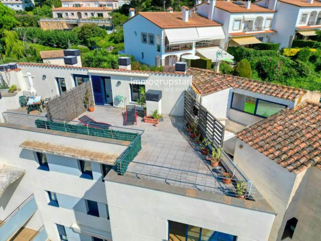 Dúplex en venta en Sant Feliu De Guíxols Dúplex en venta en Sant Feliu De Guíxols