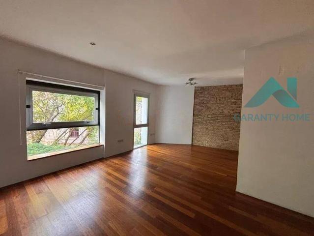 Dúplex en venta en El Arenal, Sevilla