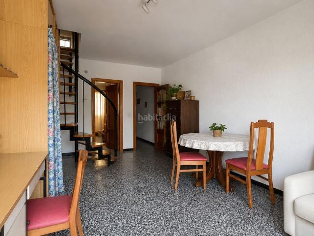 Dúplex en venta en Fondo, Barcelonès