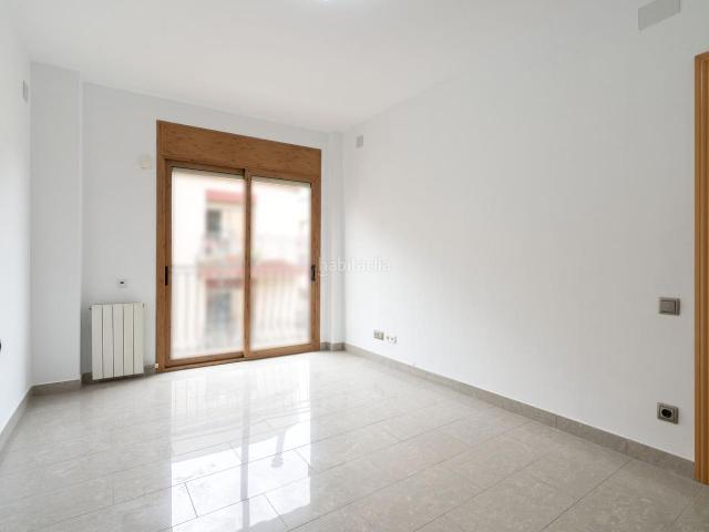 Dúplex en venta en Fondo, Barcelonès