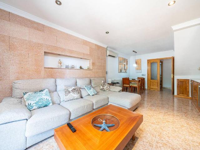 Dúplex en venta en Santa María Del Cami, Can Colom
