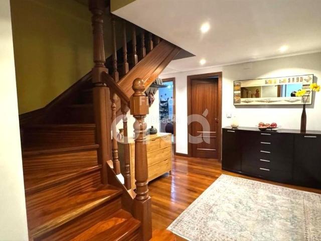 Dúplex en venta en Kabiezes, Santurtzi