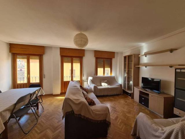 Dúplex en venta en Segovia, Castilla y León