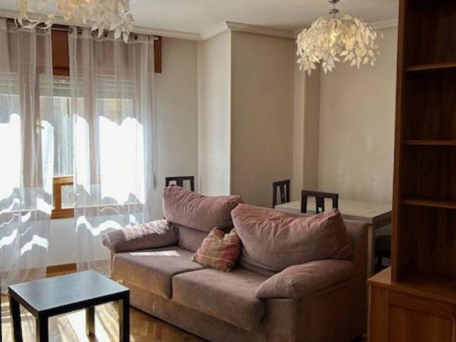 Dúplex en venta en Santa Eulalia, Segovia