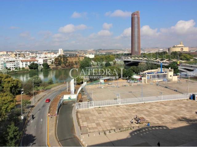 Dúplex en venta en Casco Antiguo, Sevilla
