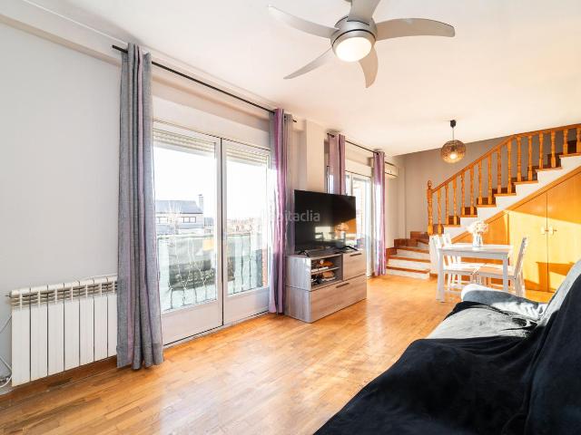 Dúplex en venta en Sevilla La Nueva, Casco Antiguo