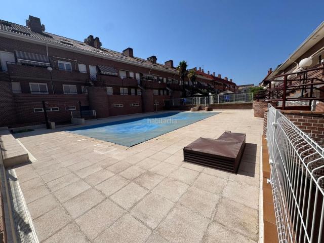 Dúplex en venta en Sevilla La Nueva, Madrid