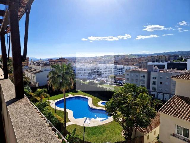 Dúplex en venta en Estepona, Barriada Blas Infante