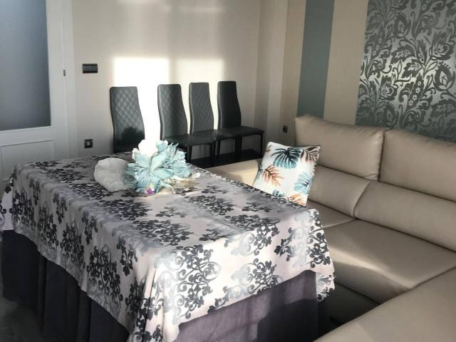 Dúplex en venta en Torre Del Campo, Andalucía