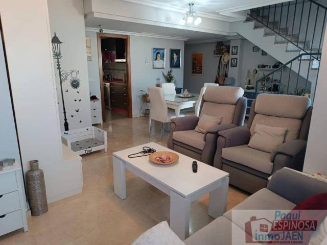 Dúplex en venta en Torredonjimeno, Andalucía