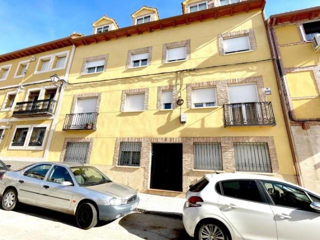 Dúplex en venta en Torrelaguna, Madrid