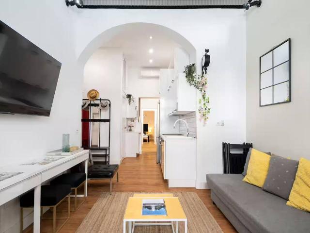 Dúplex en venta en Cortes, Madrid