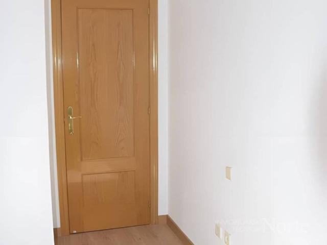 Dúplex en venta en Valdeolmos-alalpardo, Madrid