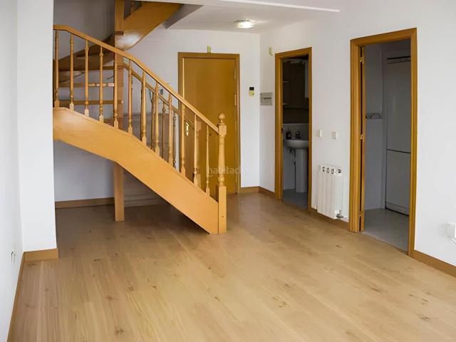 Dúplex en venta en Valdeolmos-alalpardo, Madrid