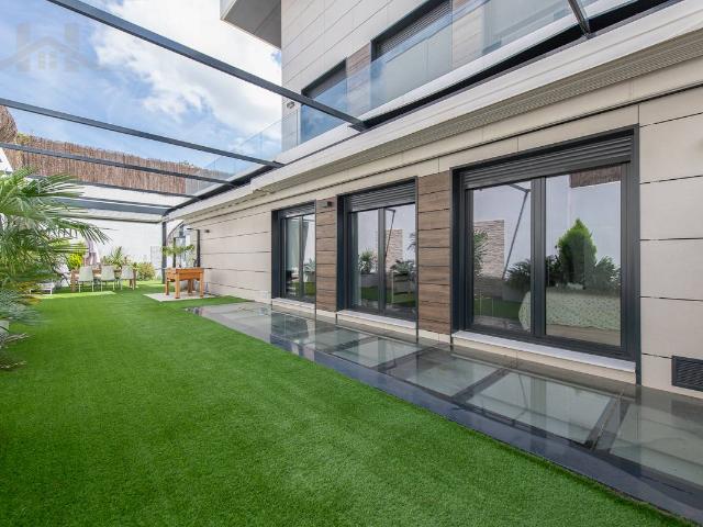 Dúplex en venta en Boadilla Del Monte, Madrid