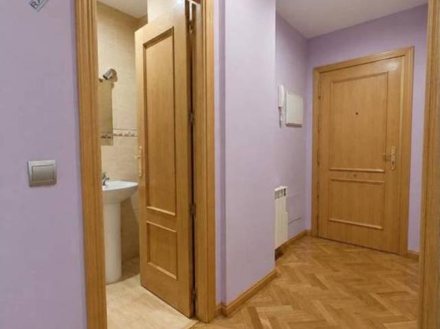 Dúplex en venta en Velilla De San Antonio, Madrid