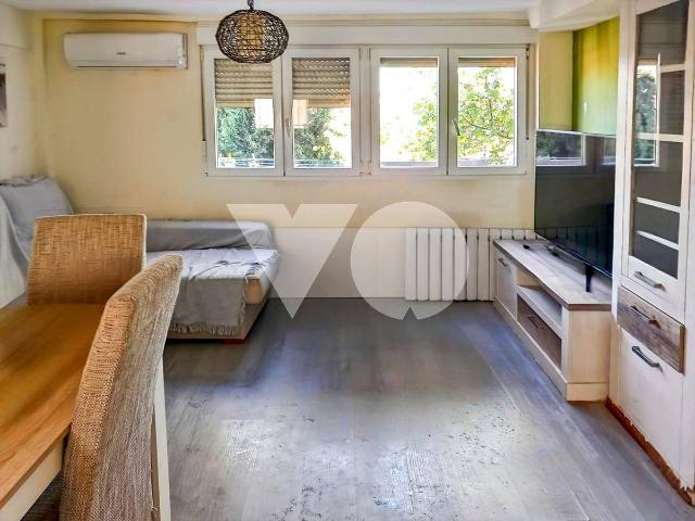 Dúplex en venta en Madrid, Cortes