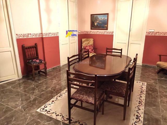 Dúplex en venta en Villacarrillo, Andalucía
