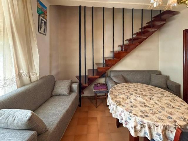 Dúplex en venta en Casco Antiguo - Santa Cruz - Ayuntamiento, l'Alacantí