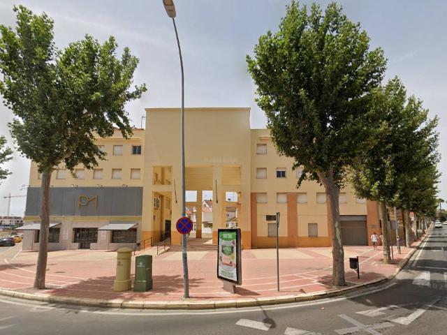 Dúplex en venta en Dos Hermanas, Andalucía
