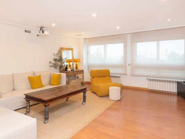 Dúplex en venta en Rozas De Puerto Real, Madrid