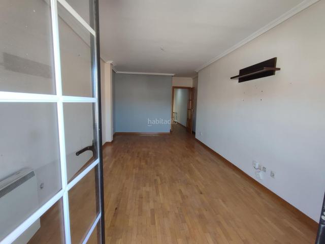 Dúplex en venta en Yuncos, Urbanización Cervantes