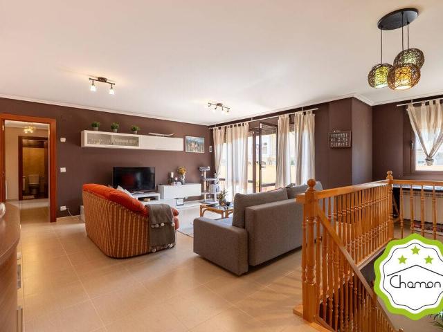 Dúplex en venta en Zarratón, La Rioja