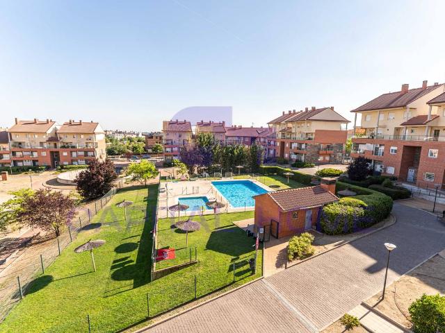 Dúplex en venta en Arroyomolinos, Madrid