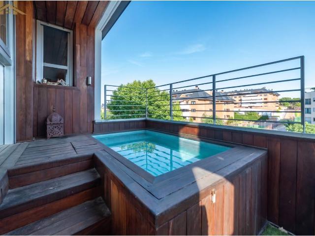 Dúplex en venta en Majadahonda, Madrid
