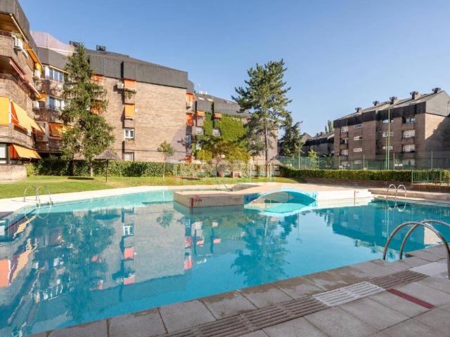 Dúplex en venta en Majadahonda, Madrid